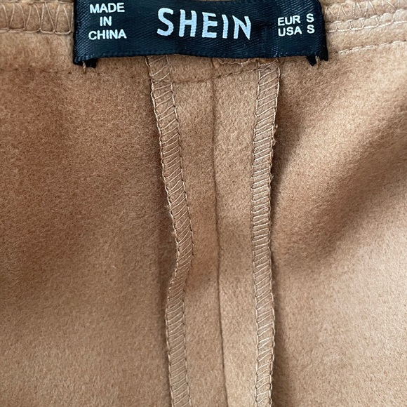 Brown drape coat 🧥 - Picture 4 of 5